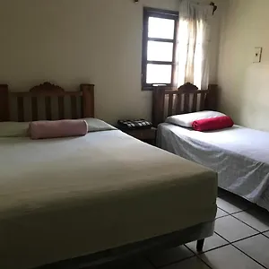 https://hotel-el-pasaje.guatemalaantiguahotels.com